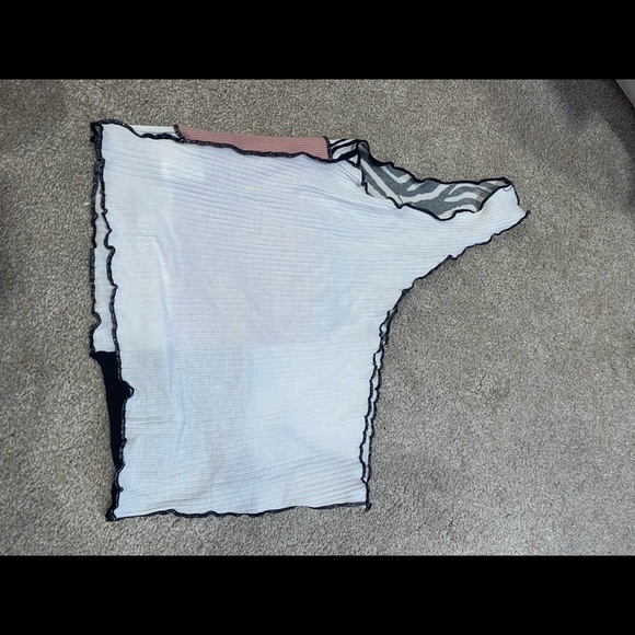 Crop tank top - Picture 2 of 2